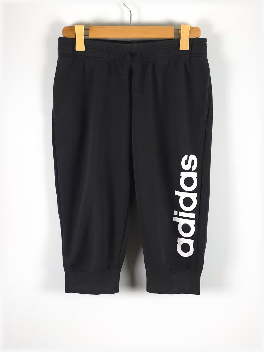 Pantaloni capri Adidas
