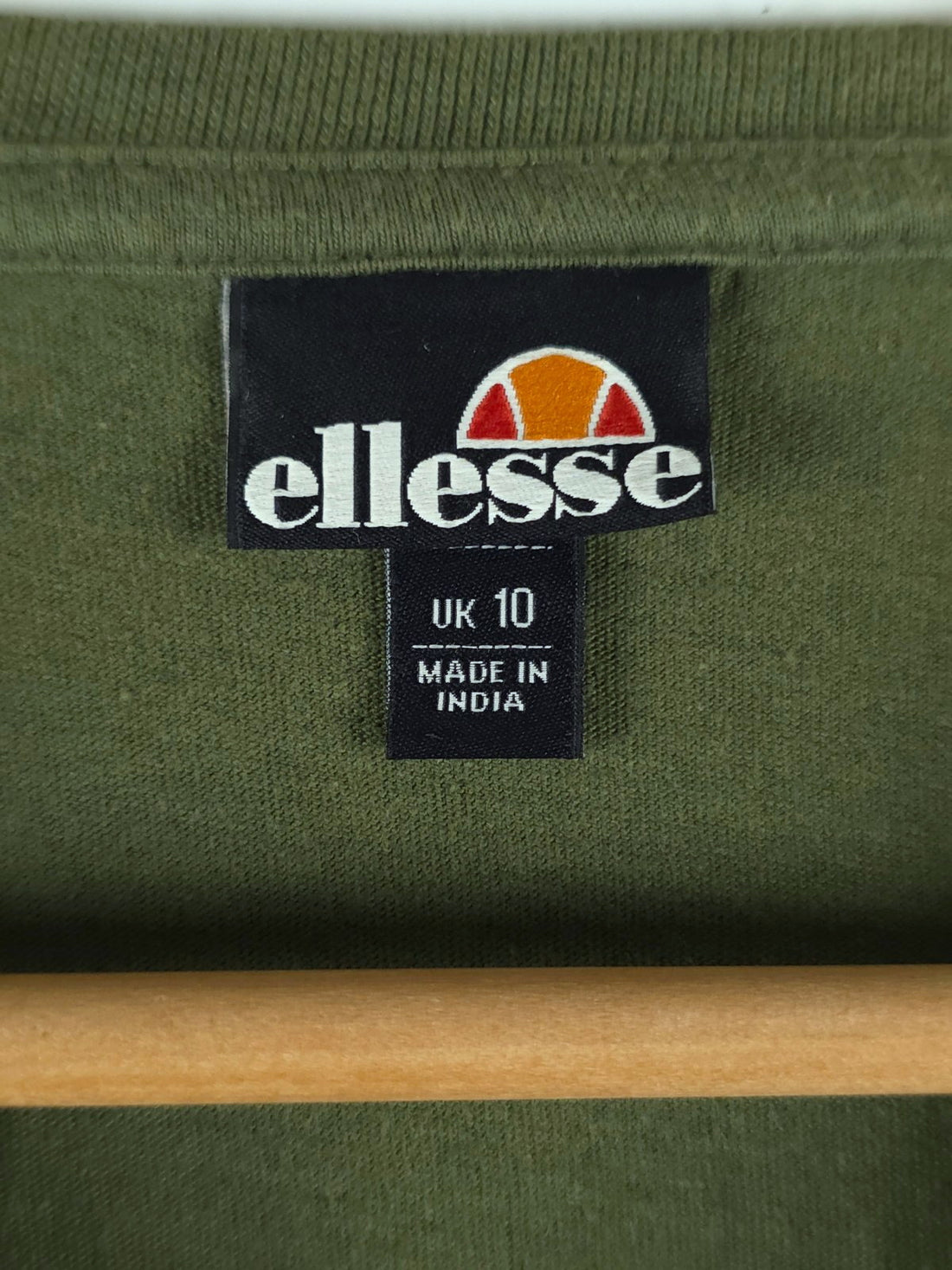 Top corto Ellesse