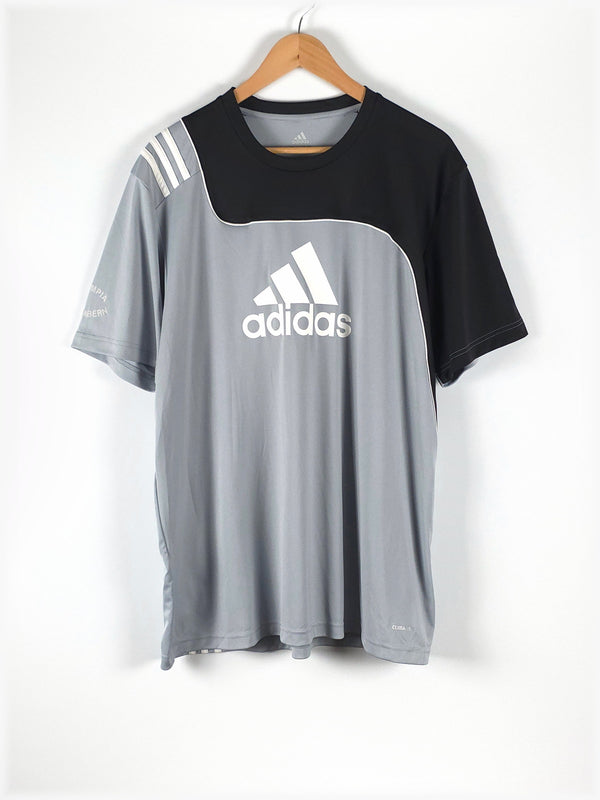 T-shirt sportiva adidas
