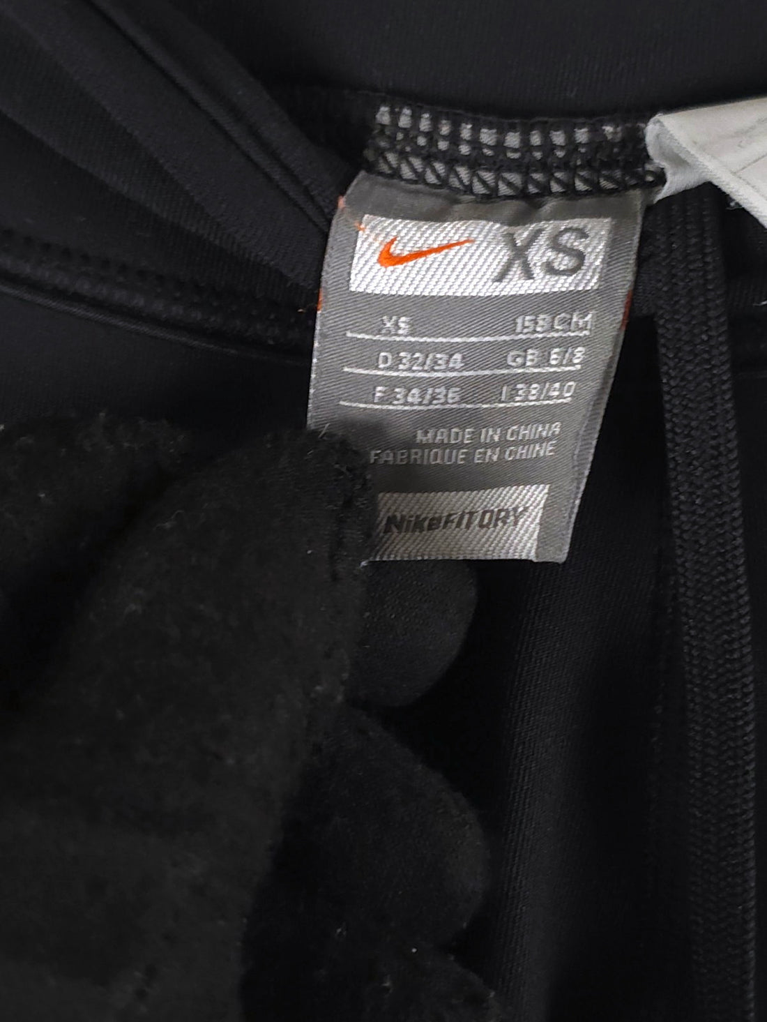 Pantaloni sportivi capri Nike
