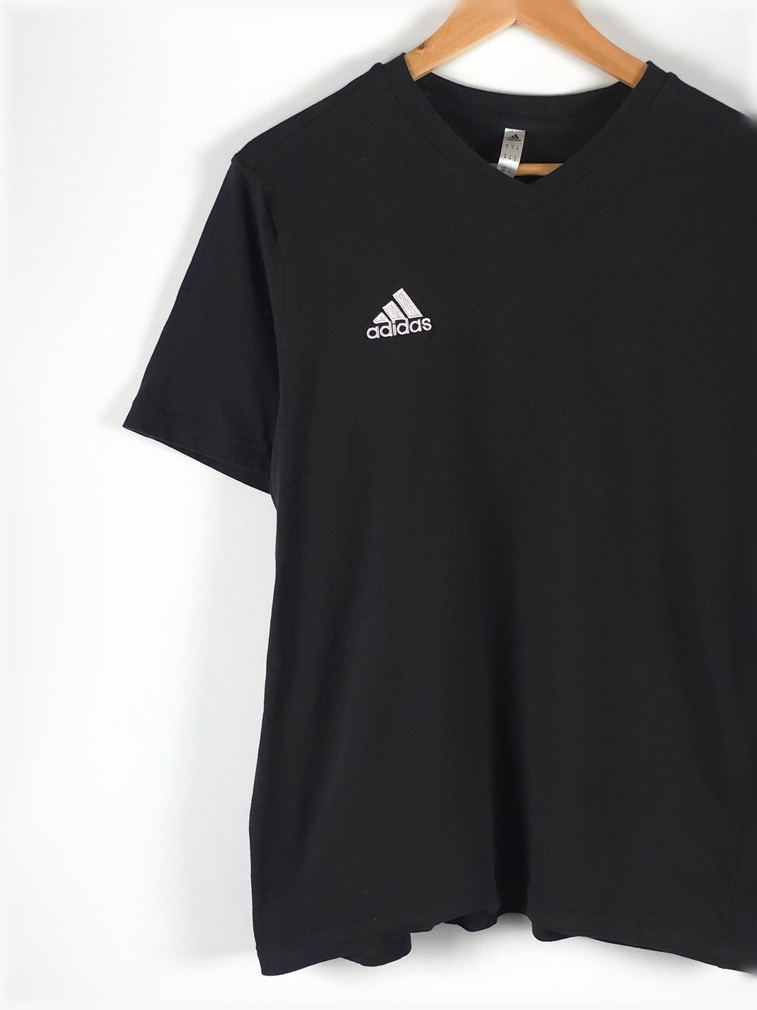 T-shirt adidas