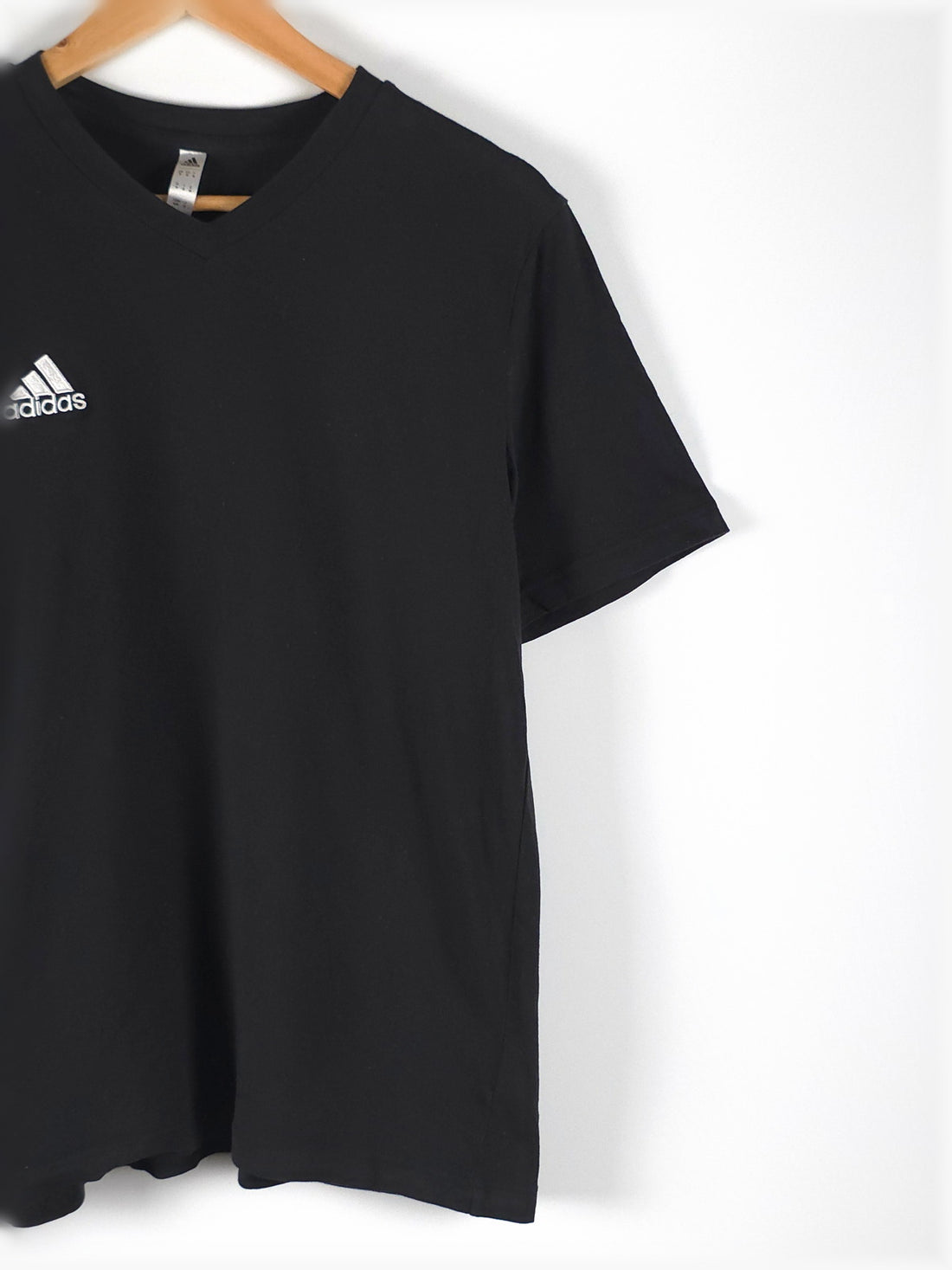 T-shirt adidas